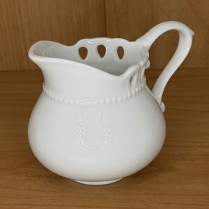 Godinger Elegant White Ceramic Creamer